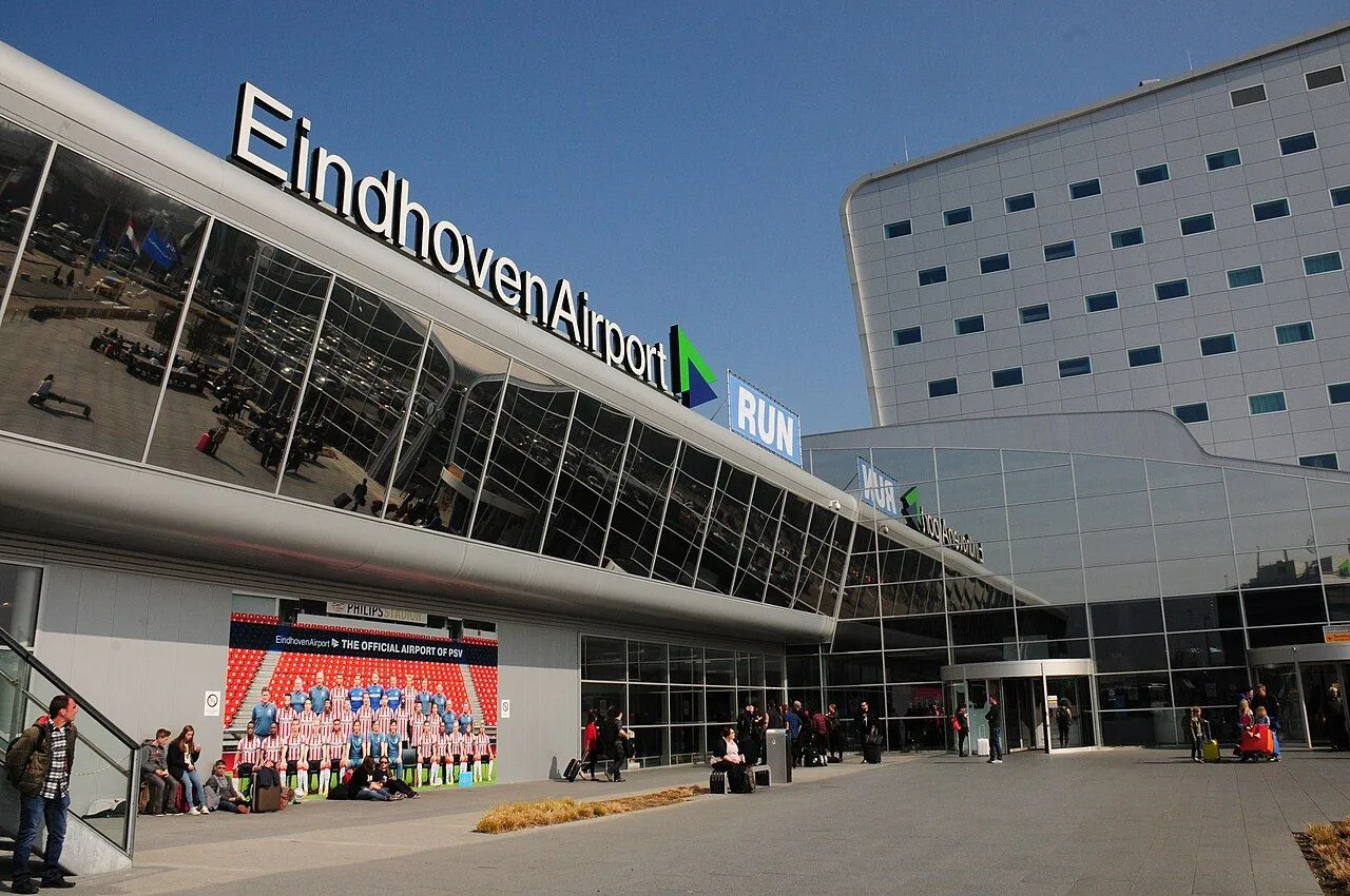 Eindhoven Airport: Transport, Facilities and What to Expect
