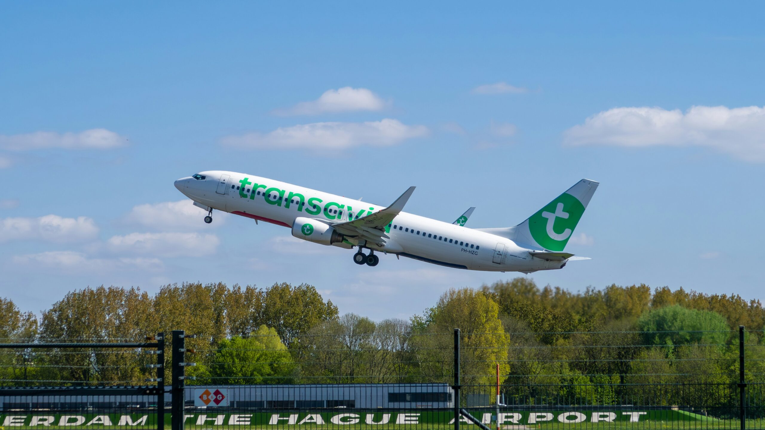 Rotterdam The Hague Airport: Transport, Terminal and Tips